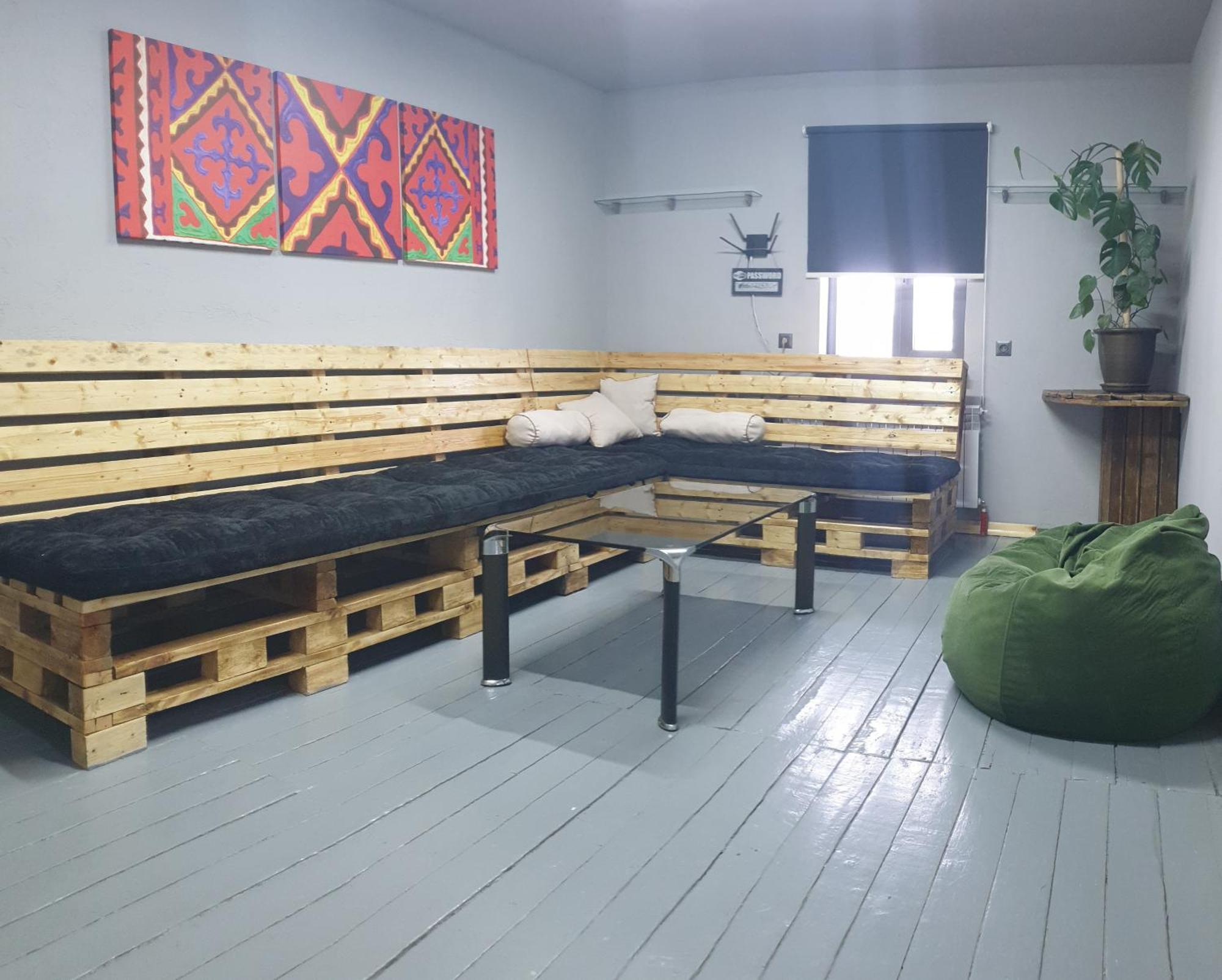 Mine Hostel Dzhergalan Jyrgalan Экстерьер фото